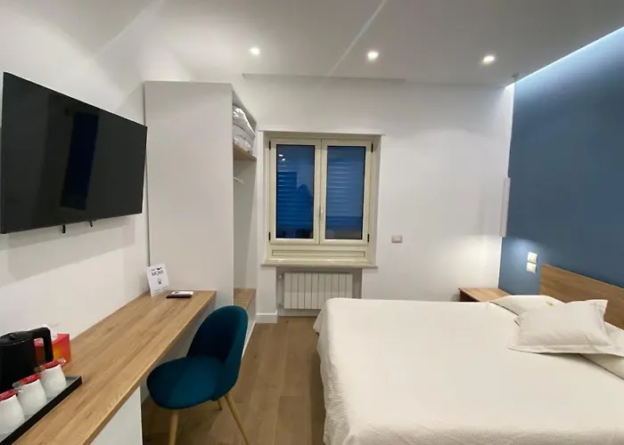 Momi Bed & Breakfast 4*