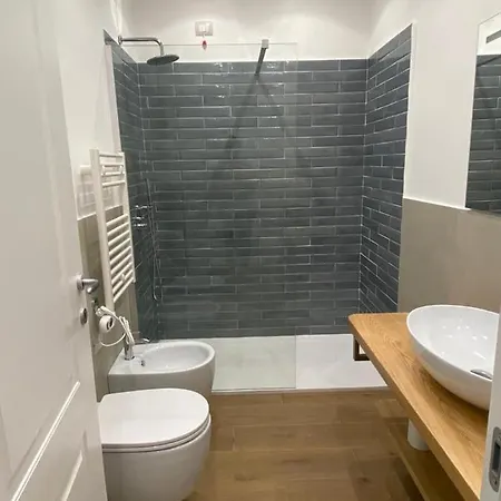 Bed & Breakfast Momi 4*